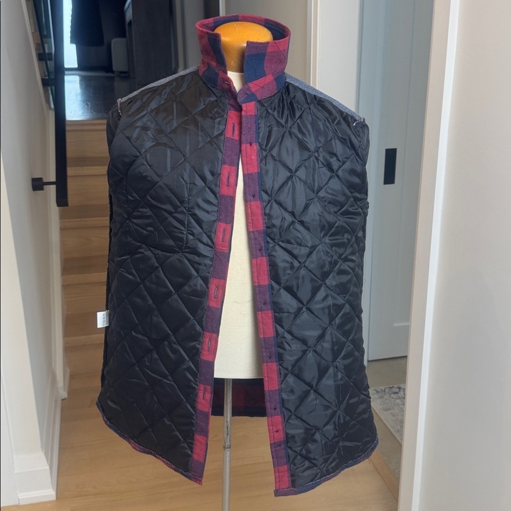Rue Saint-Patrick Buffalo Plaid Quilted Jacket – Size M - Picture 7 of 7